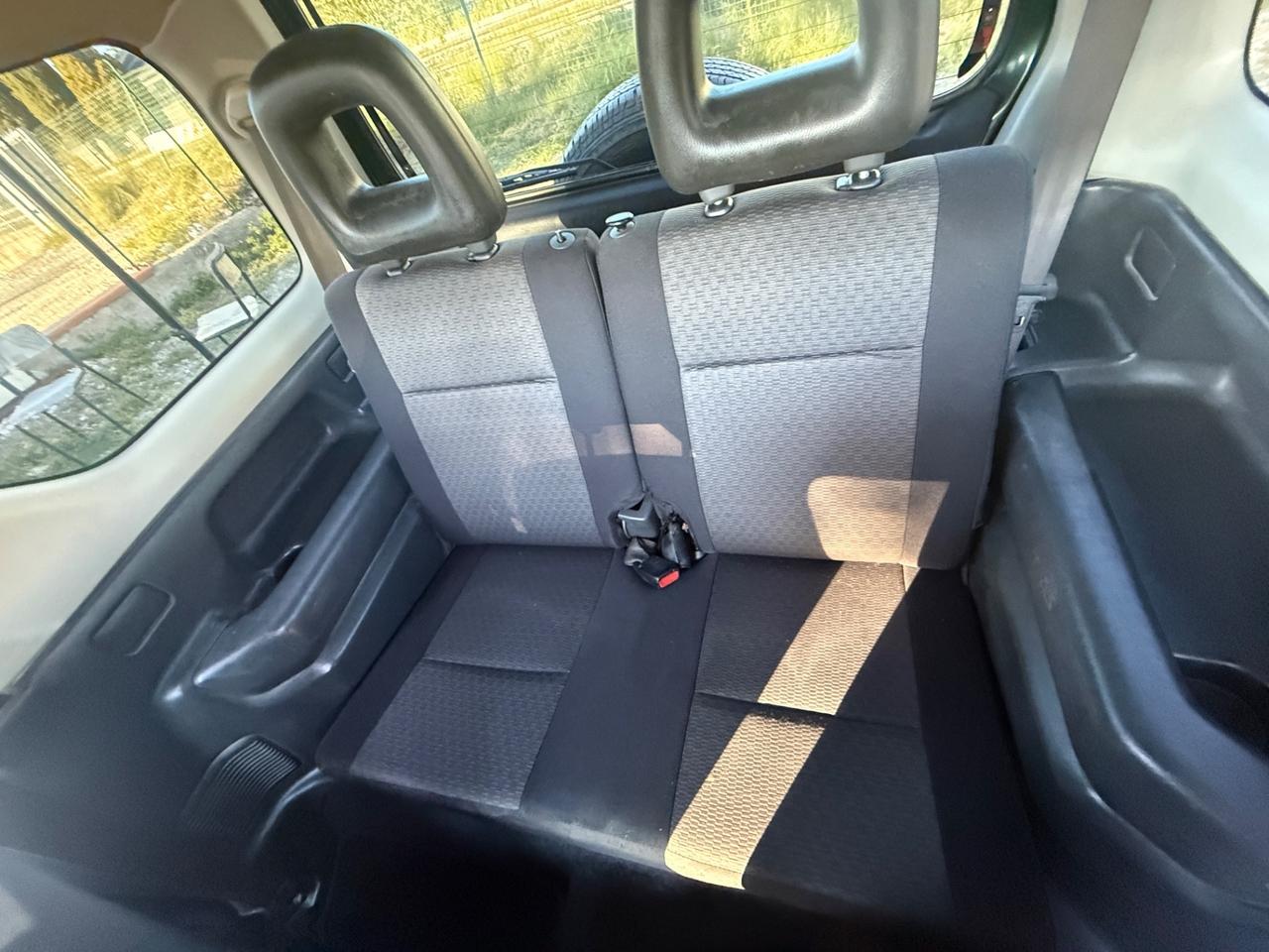 Suzuki Jimny 1.5 DDiS cat 4WD JLX Più