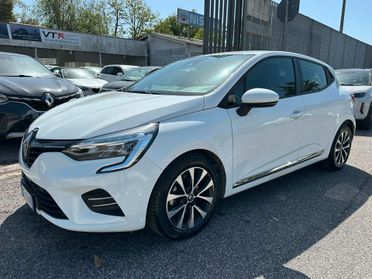 Renault Clio Full Hybrid E-Tech 140 CV 5 porte Intens