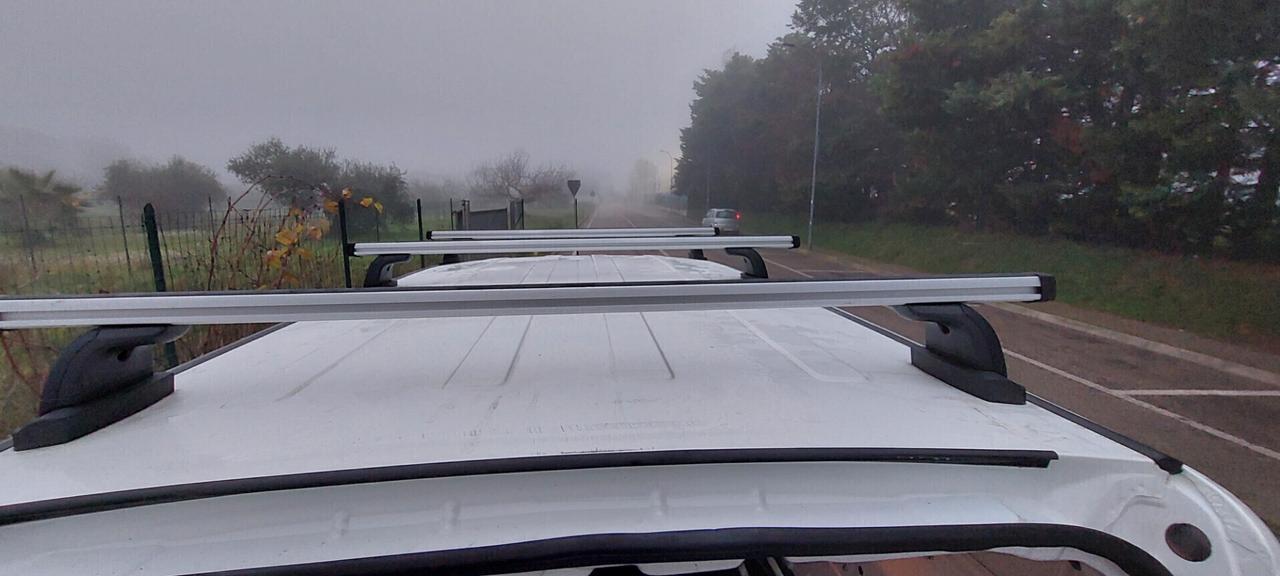 DOBLO" MAXI CARGO 3 POSTI 1,4 T-JET 120 CV METANO DI SERIE POCHI KM PARI AL NUOVO FULL FULL