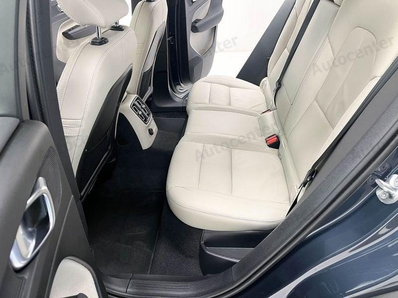 Volvo XC40 XC40 T4 PLUG IN INSCRIPTION EXPRESSION