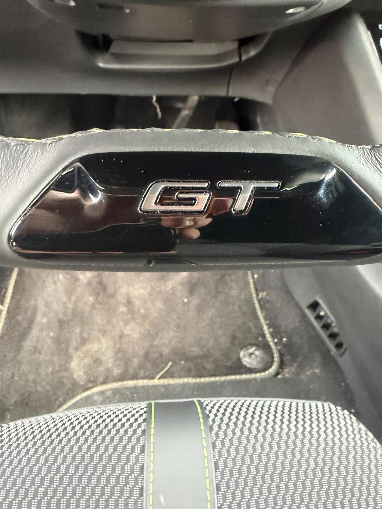 Peugeot 2008 Hybrid GT Exclusive 2025 INCIDENTATA