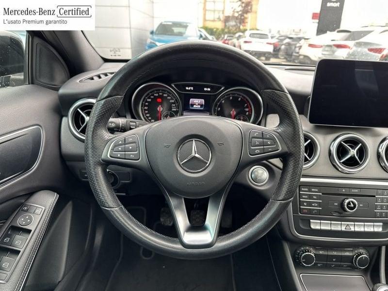 Mercedes-Benz GLA 180 SPORT