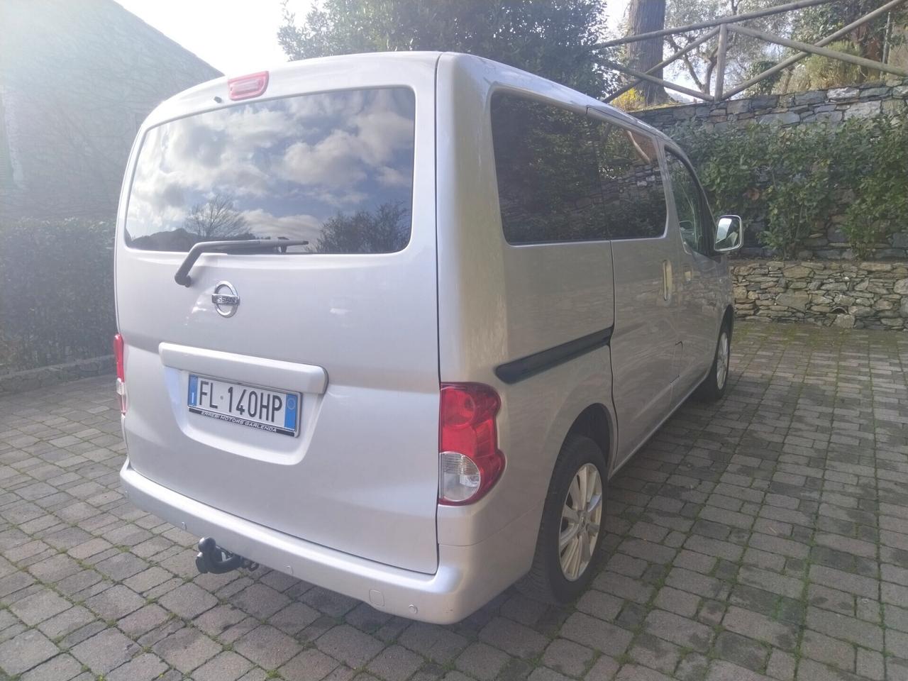 Nissan Evalia 110cv Euro6, 7 posti, Uniproprietario, Gancio traino