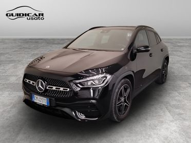 Mercedes-Benz GLA-H247 2020 - GLA 180 d Premium auto