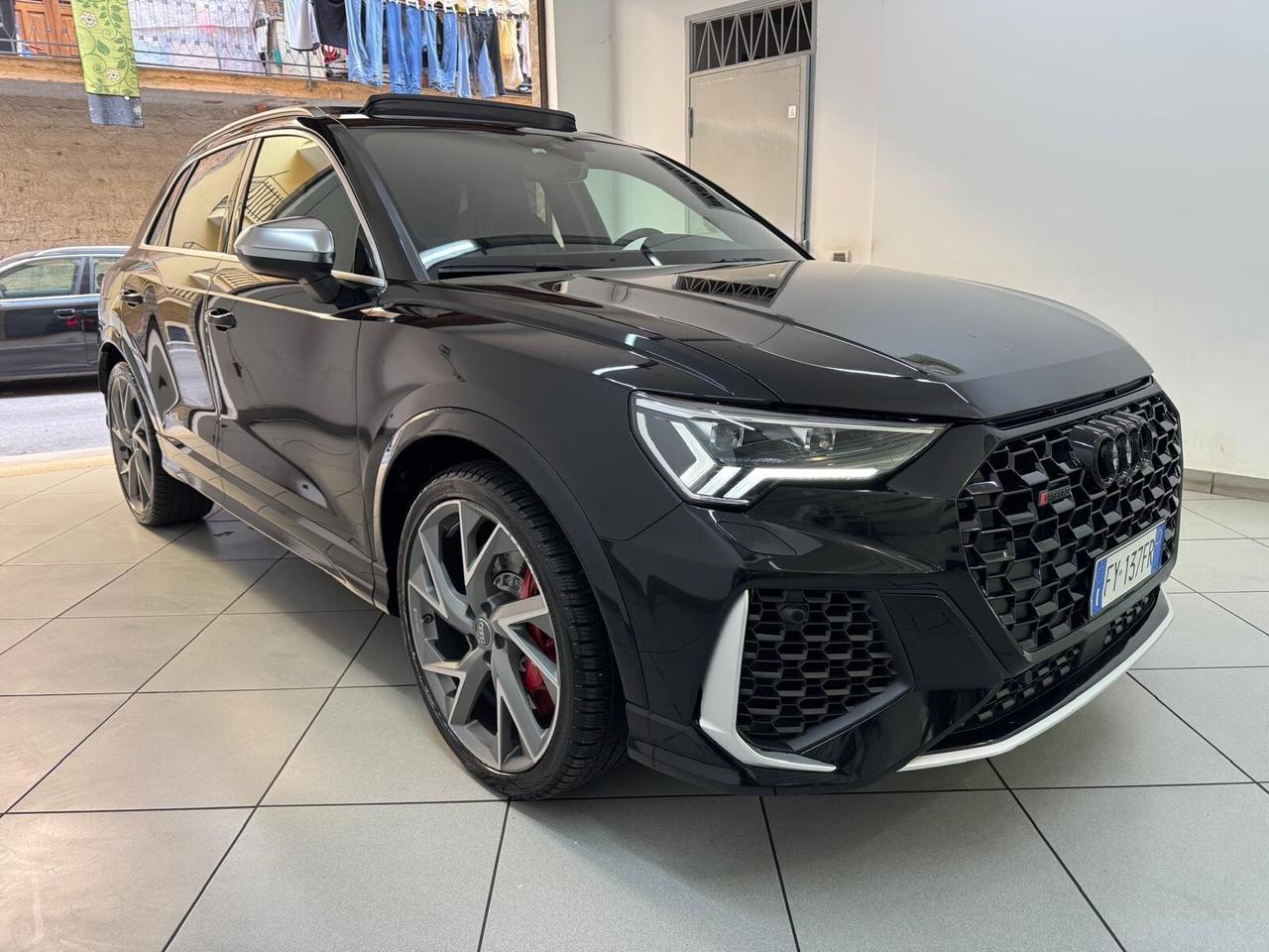 Audi Q3 RS Quattro 2.5 Benzina 400/CV con Tetto Apribile