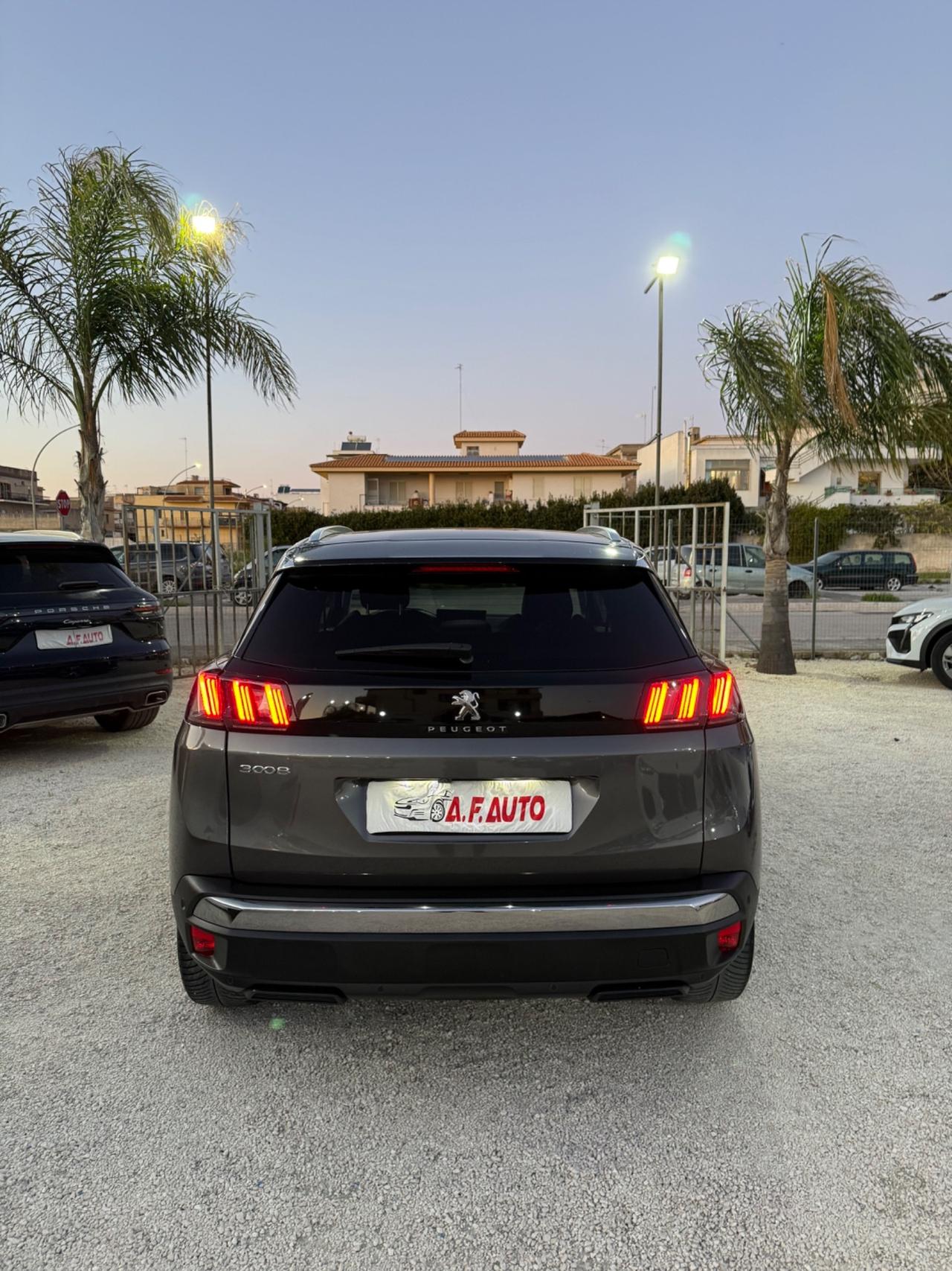 Peugeot 3008 BlueHDi 130 S&S EAT8 Allure