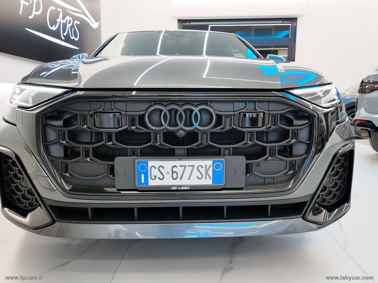 AUDI Q8 S line ed. TETTO APRIBILE