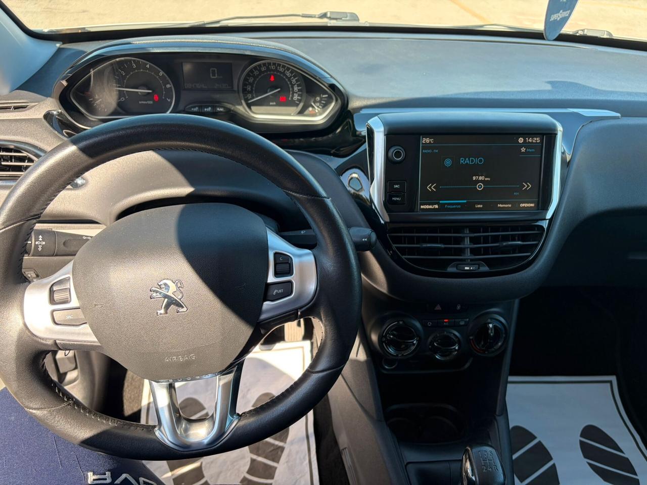 Peugeot 208 km 84 mila GPL/benzina 2018