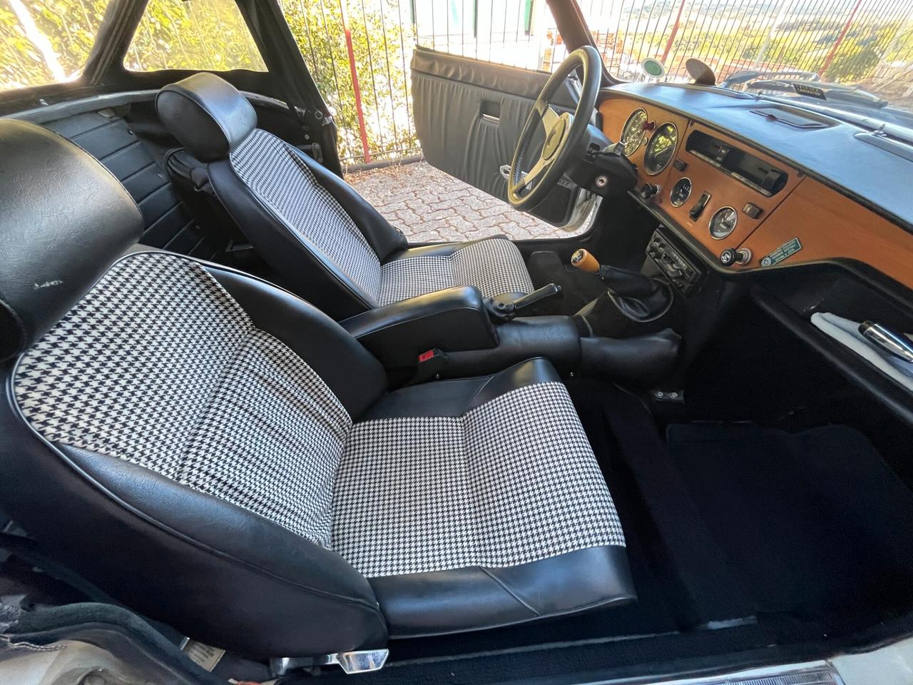 Triumph Spitfire 1500 hardtop
