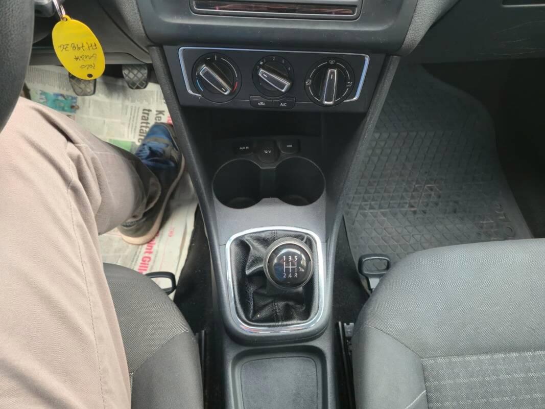 Volkswagen Polo 1.0 mpi Comfortline 75cv 5p