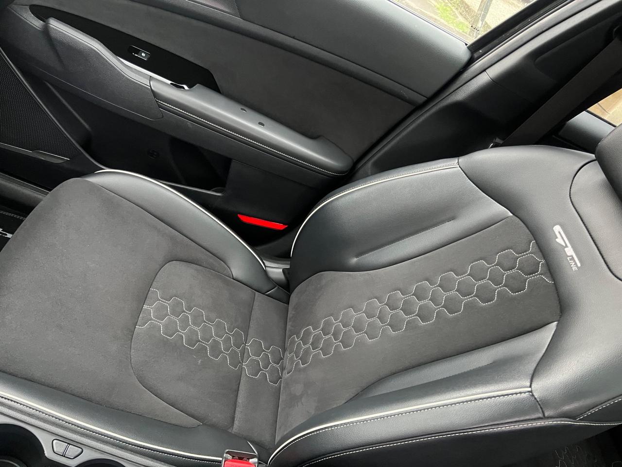 Kia Sportage 1.6 CRDi MHEV DCT GT-line Plus