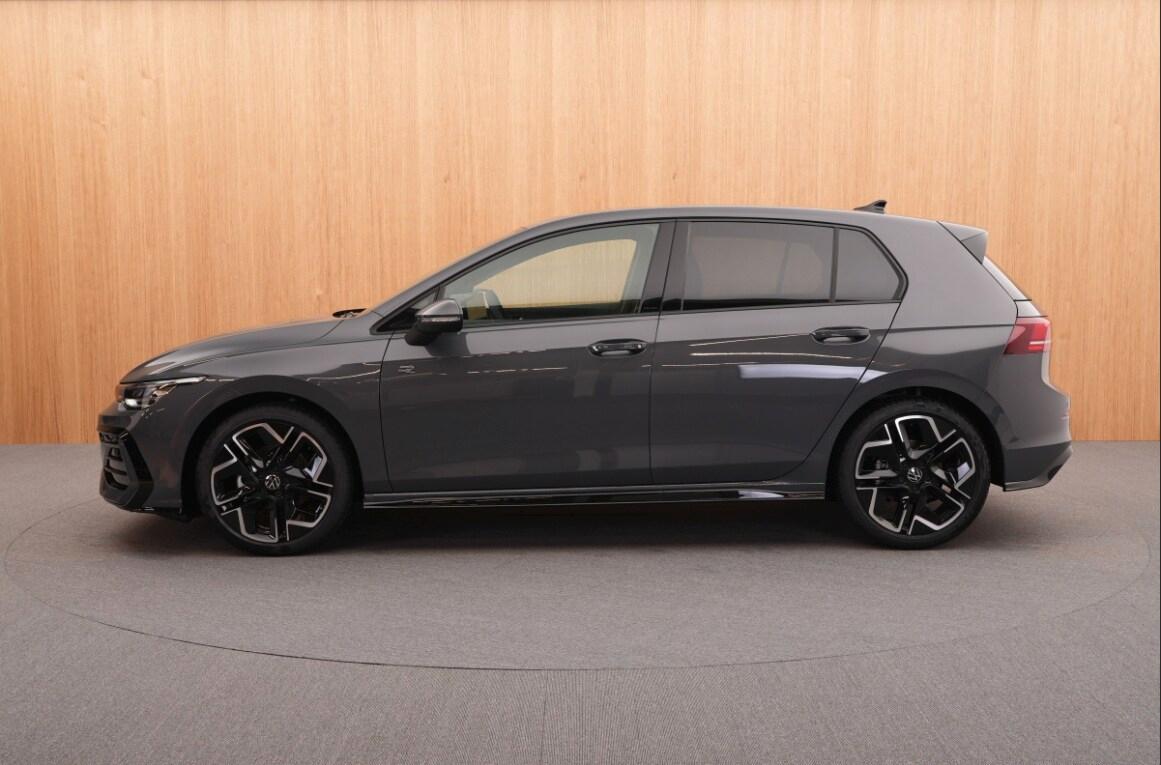 VOLKSWAGEN Golf 8ª serie Golf 1.5 eTSI 150 CV ...