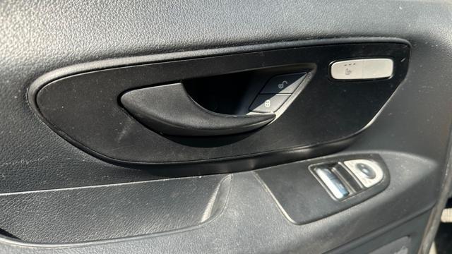 MERCEDES-BENZ Vito 2.0 116 CDI 4x4 PC Tourer Pro Compact