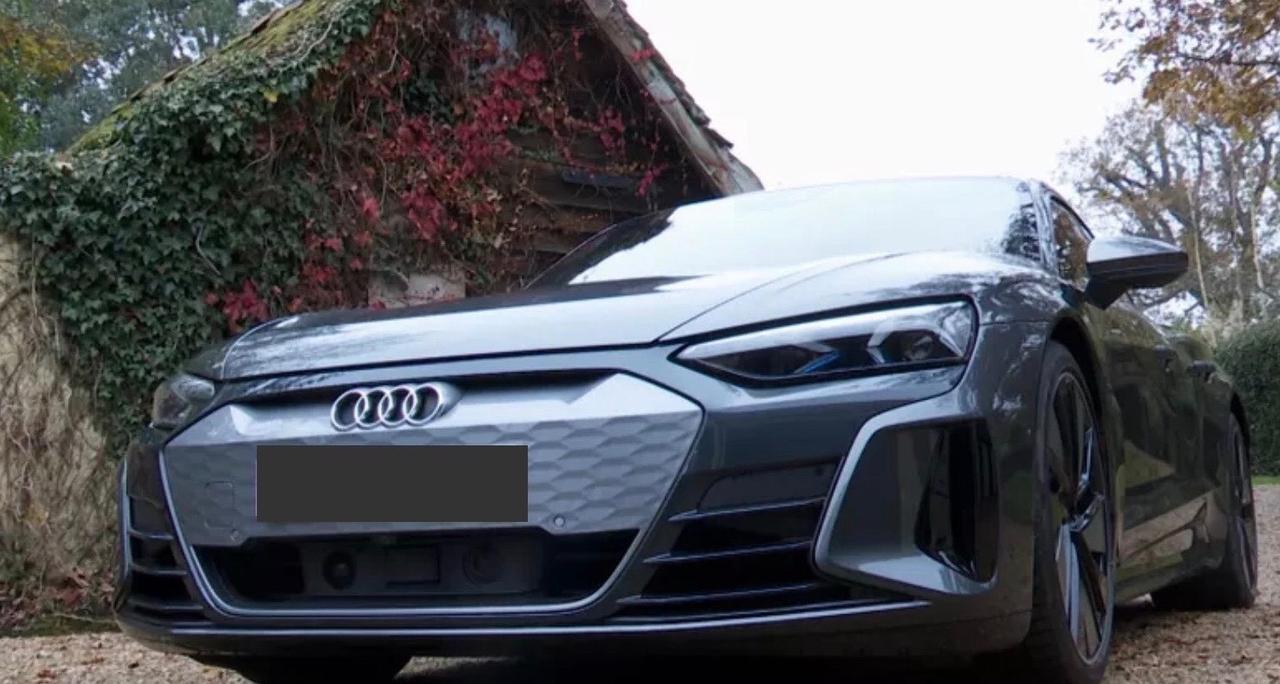 Audi E-tron GT quattro