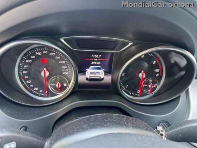 MERCEDES-BENZ GLA 200 d Automatic Premium