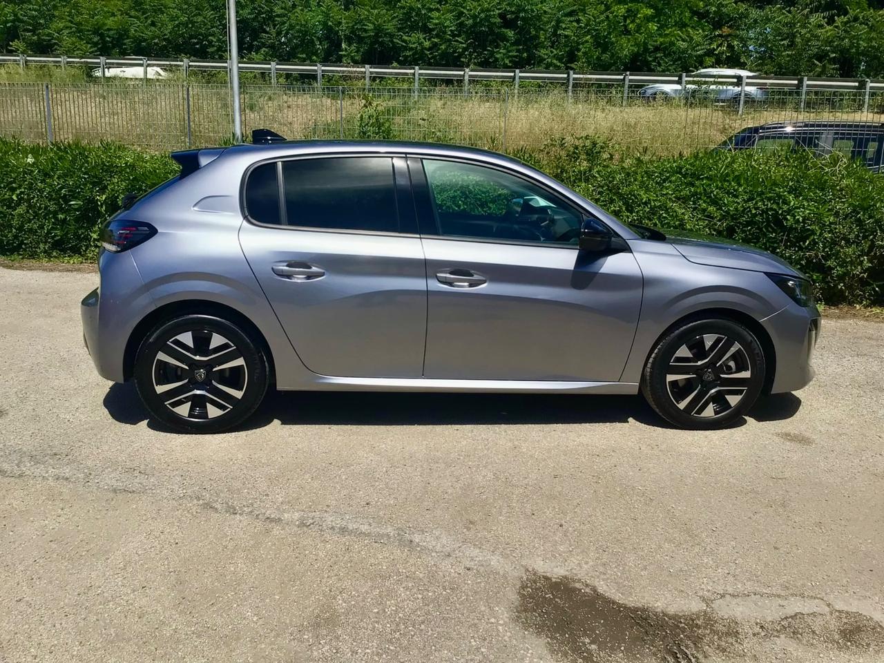 Peugeot 208 1.2 100 Stop&Start 5 porte Allure