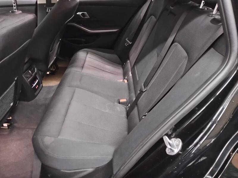BMW Serie3(G20/21/80/81 318d Touring Business A...