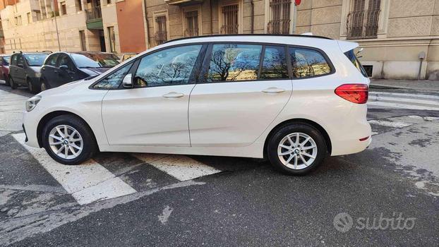 BMW 216 d Gran Tourer Business. NAVI-7POSTI-AUTO