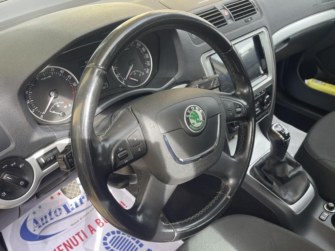 Skoda Octavia 1.6 TDI CR F.AP. Elegance