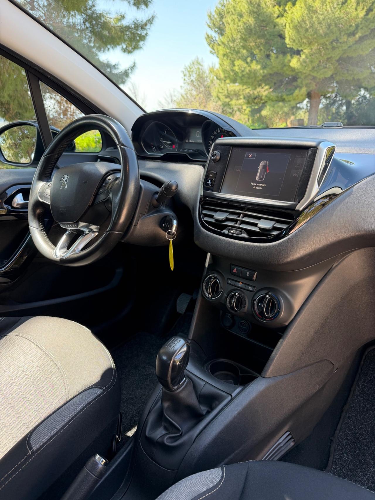 Peugeot 208 BlueHDi 75 5 porte Allure