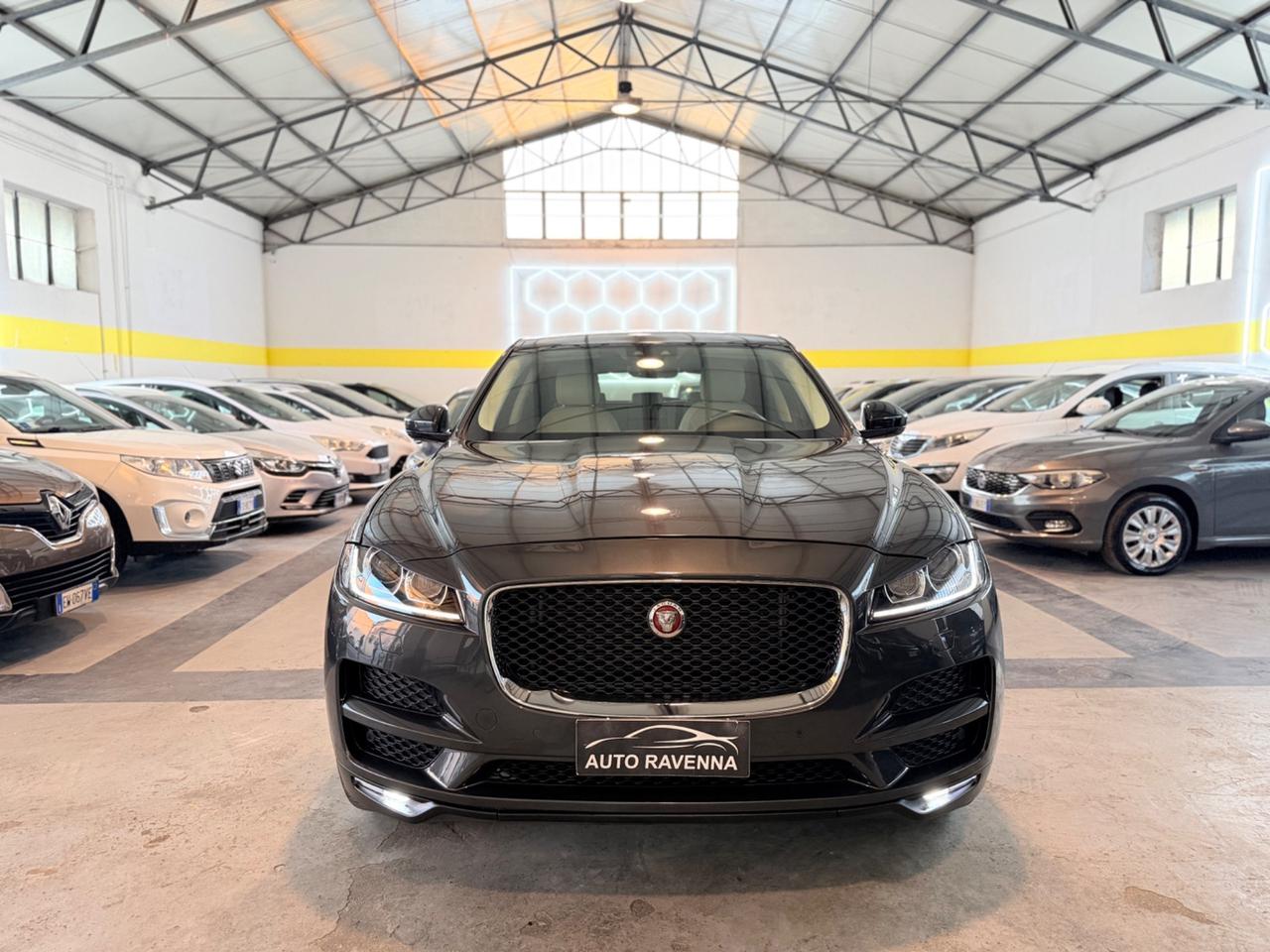 Jaguar F-Pace 2.0 D 180 CV AWD . Portfolio 2019