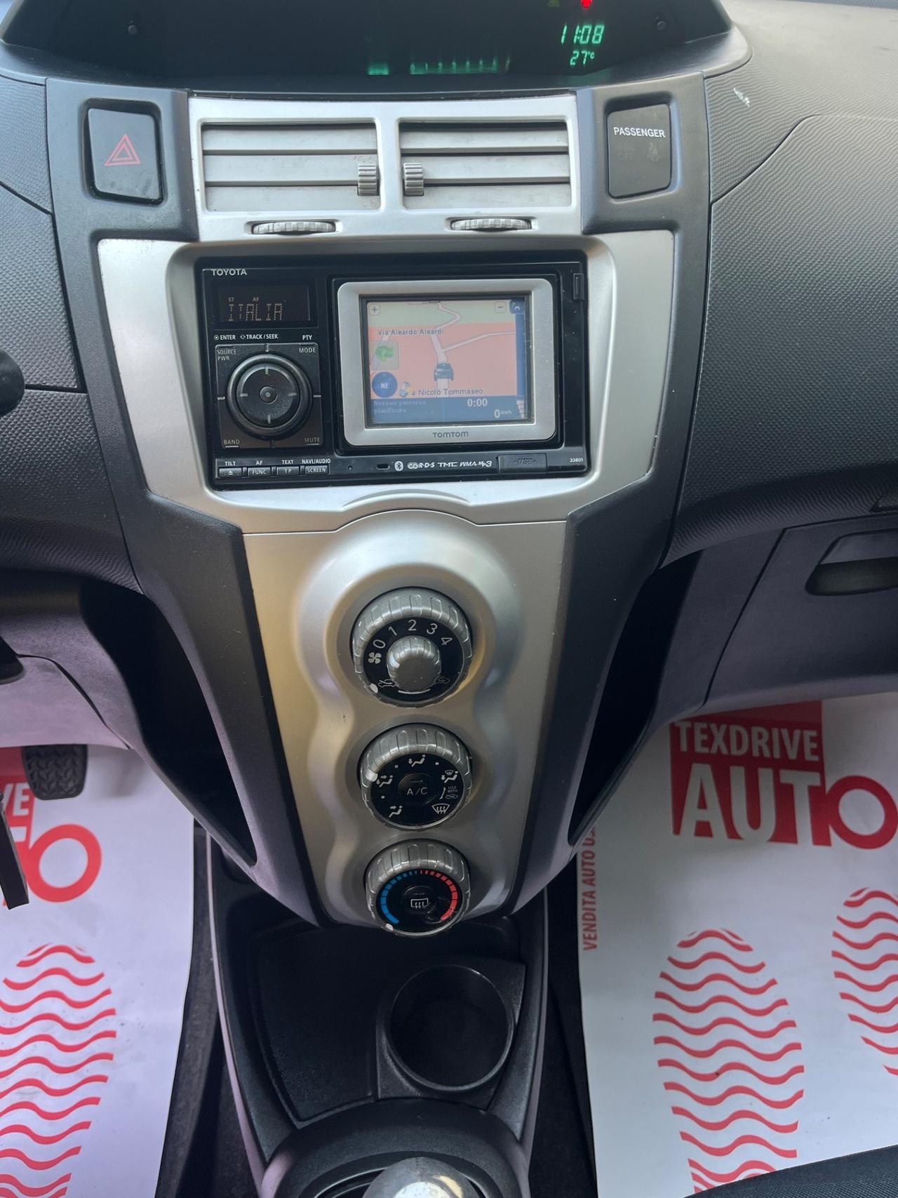 Toyota Yaris 1.3 5 porte Navi