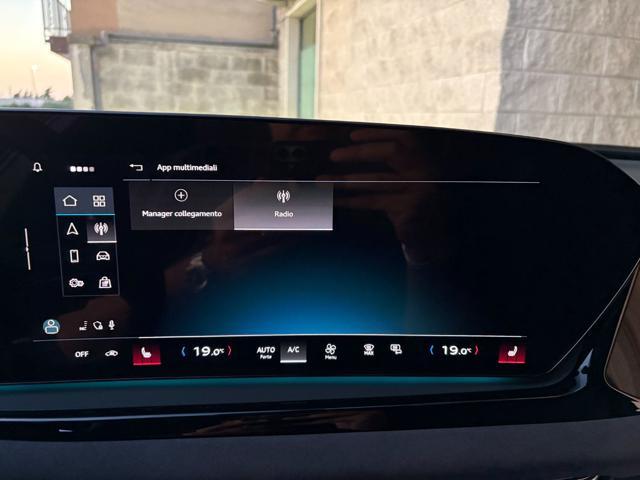 AUDI A6 Avant TDI 150 kW S tronic quattro S line edition one.