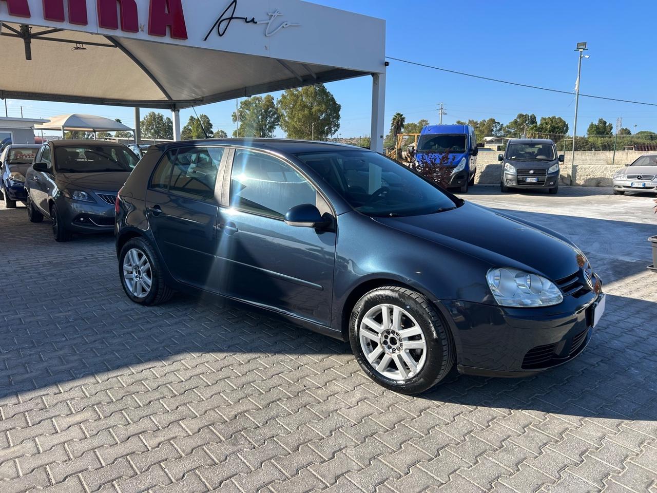 Volkswagen Golf 1.9 TDI 5p. Comfortline