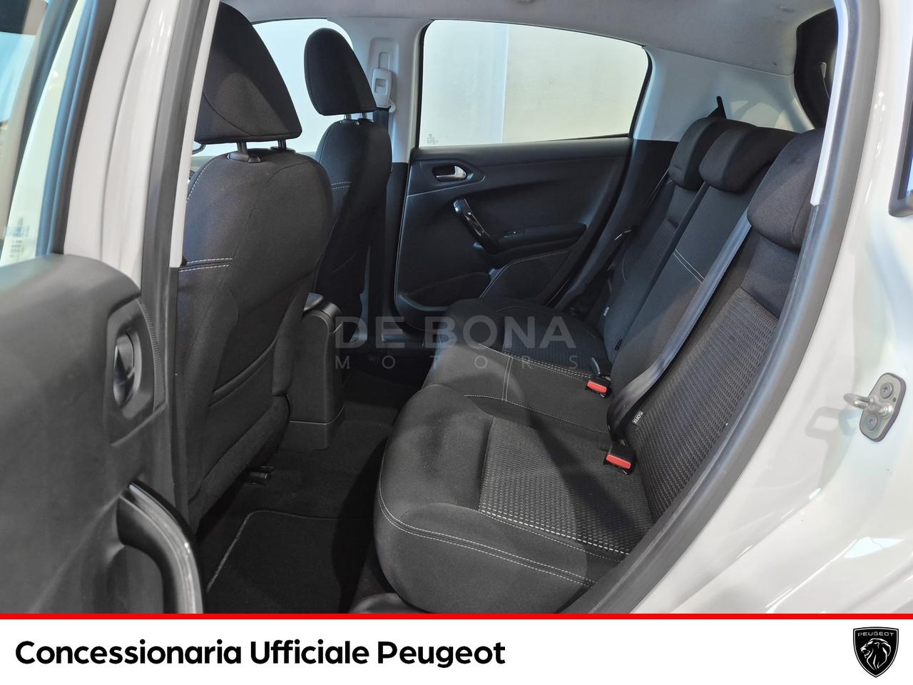 Peugeot 208 5p 1.2 puretech active s&s 82cv neopatentati