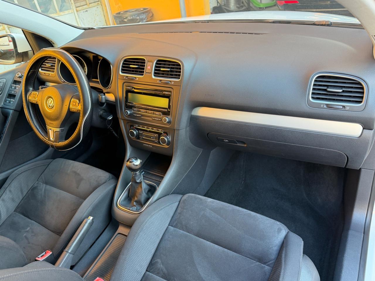 Volkswagen Golf 1.6 TDI DPF 5p. Highline