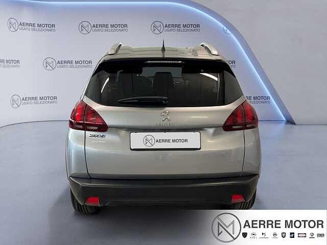 Peugeot 2008 1.5 BlueHDi 100 CV Signature