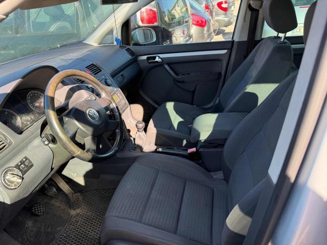 VOLKSWAGEN Touran 7posti 2.0 16V TDI Highline motore da fare