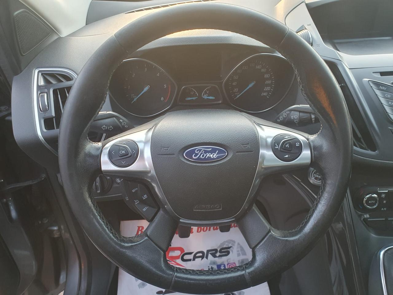 Ford Kuga 2.0 TDCI 140 CV 2WD Titanium