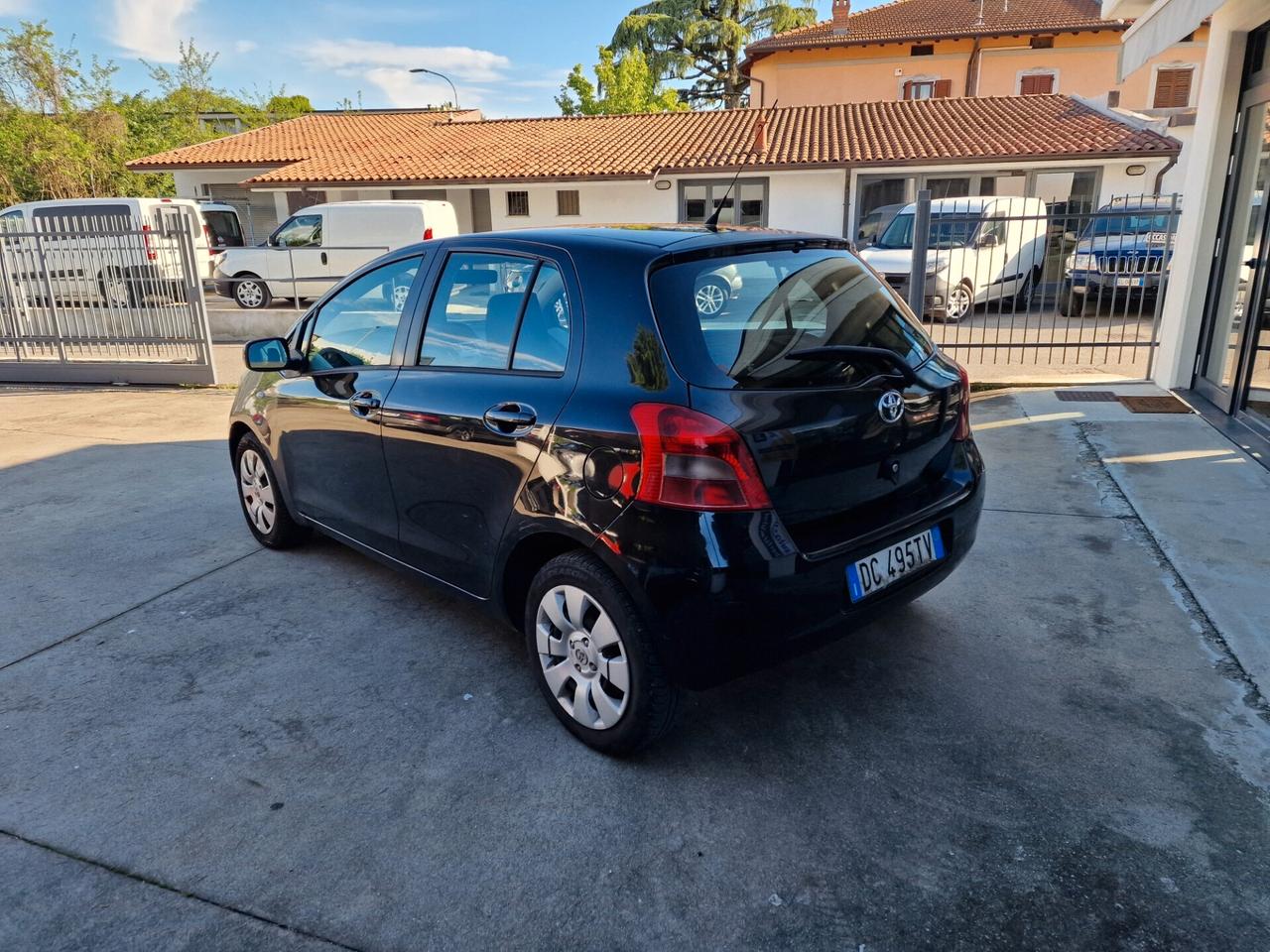 Toyota Yaris 1.4 D-4D 5 porte Sol