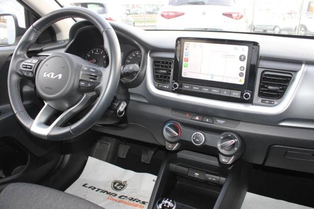 Kia Stonic 1.2 dpi Urban 84cv Con CARPLAY