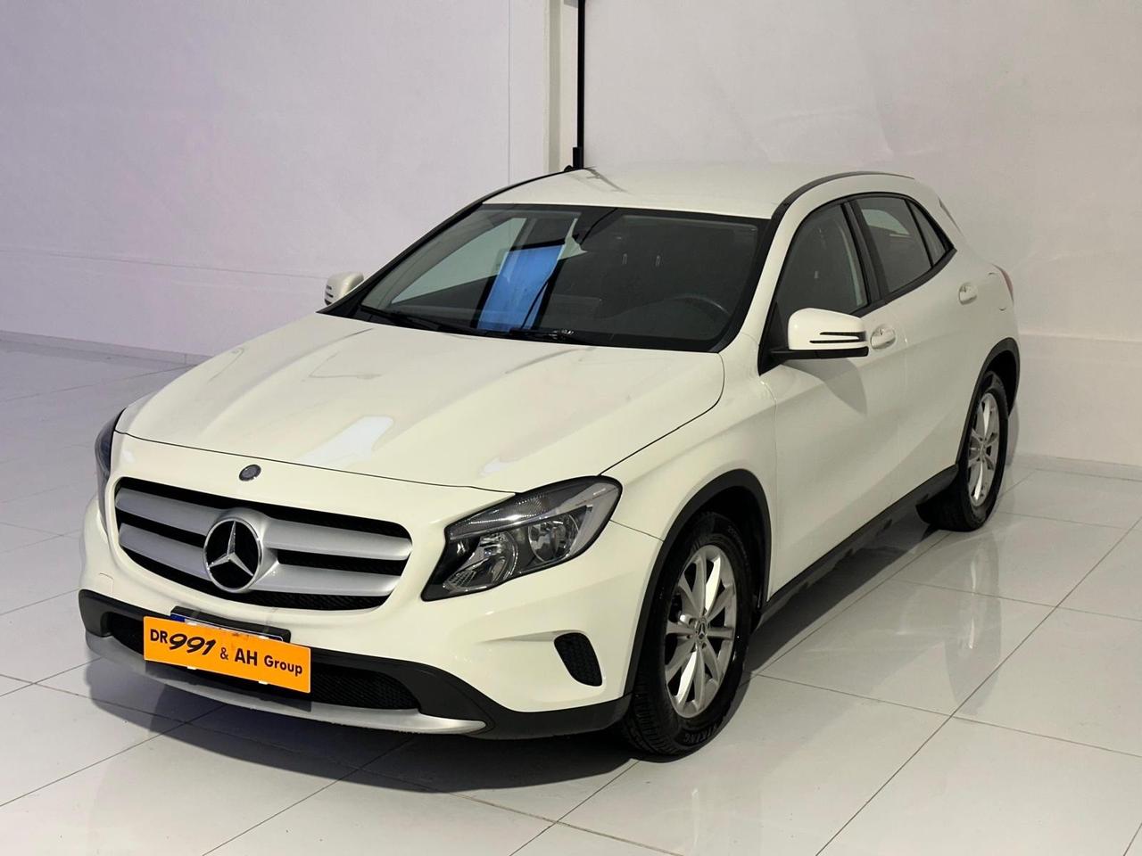 Mercedes-benz GLA 180 d Automatic Business