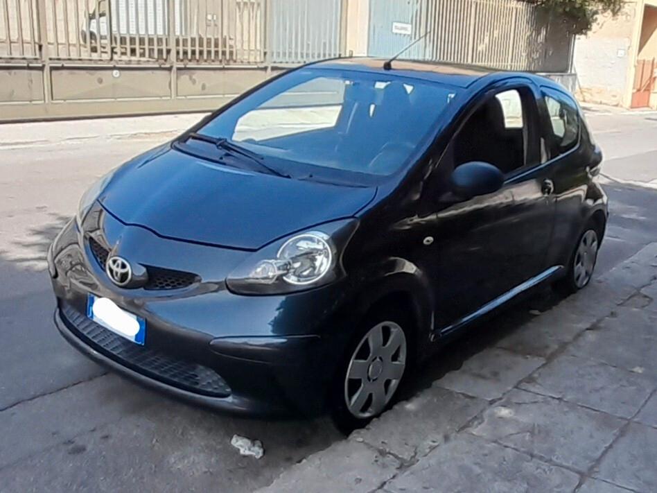Toyota Aygo 1.0 12V VVT-i 3 porte
