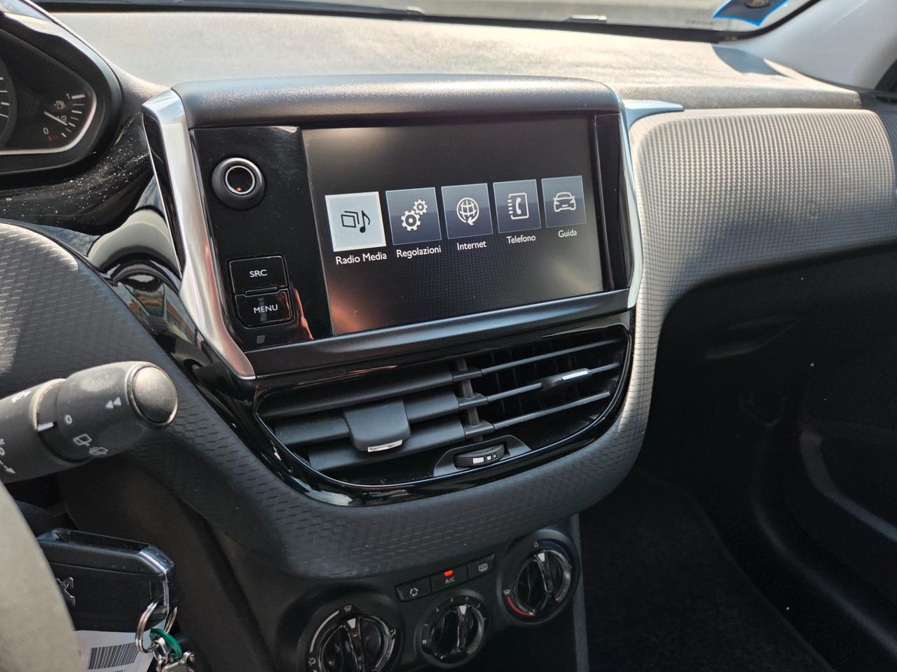 Peugeot 2008 HDI 100 CV CON SOLO 37.700 KM