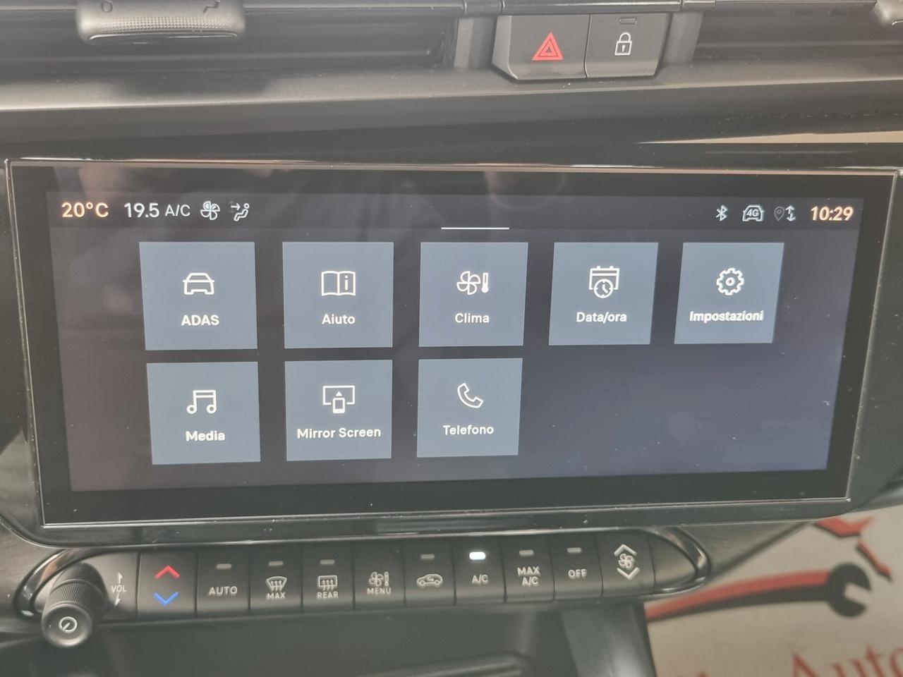 Alfa Romeo Junior 1.2 145 CV Hybrid eDCT6 Q4