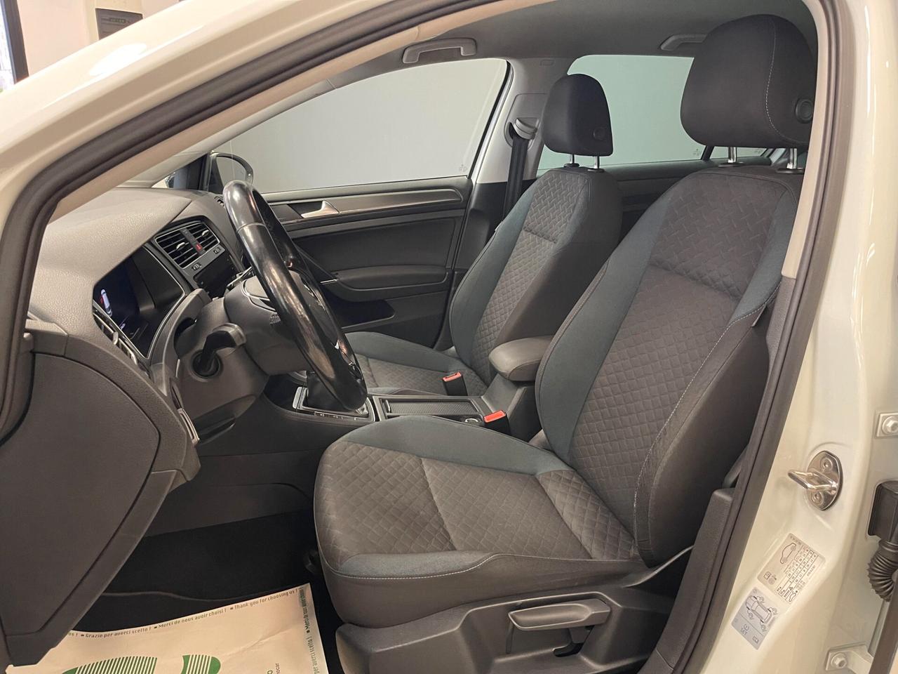 Volkswagen Golf 1.6 TDI 115cv IQ.Drive