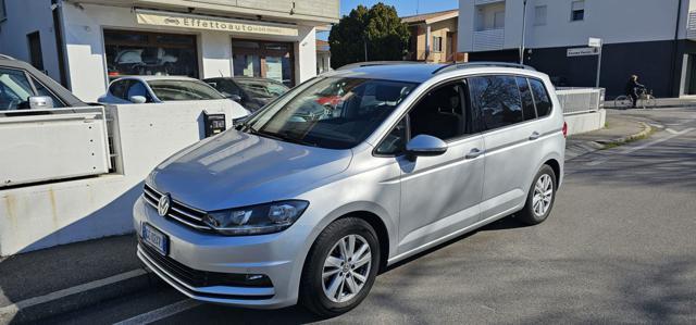 VOLKSWAGEN Touran 2.0 TDI 115 CV DSG Business BlueMotion Technology