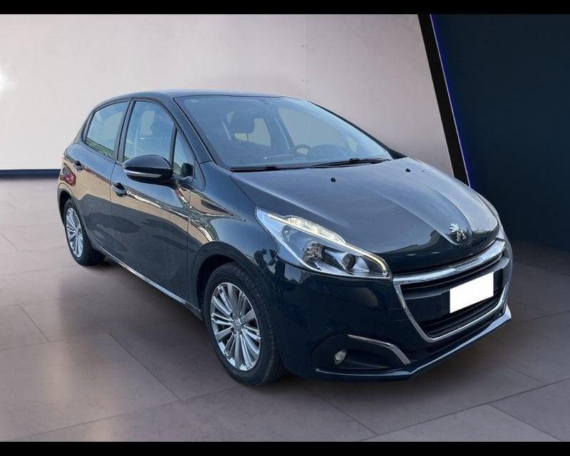 Peugeot 208 I 2015 1.2 puretech Active s&s 82cv 5p neopatentati