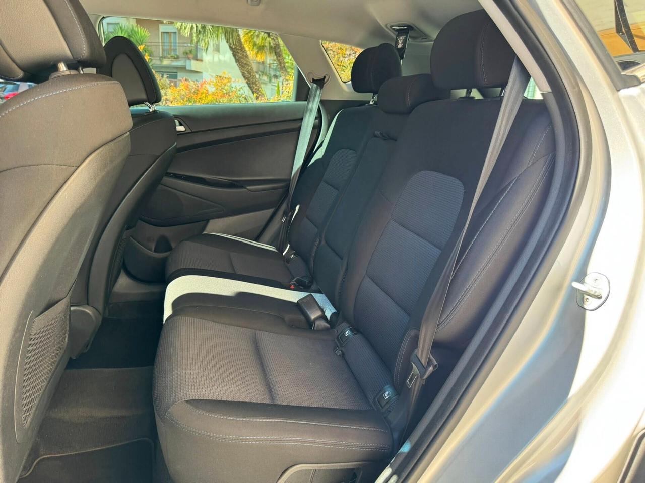 HYUNDAI TUCSON 1.7 CRDI 115 CV. 2WD NAVI+CERCHI+RETROCAMERA