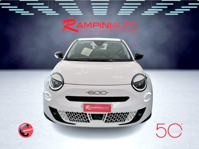 FIAT 600 Hybrid 145 CV DCT Pronta Consegna Iva Esposta