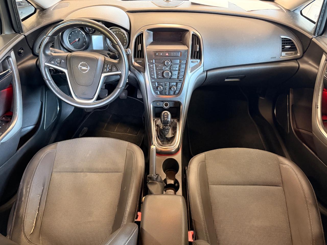 Opel Astra 1.4 Turbo 140CV 5 porte Cosmo