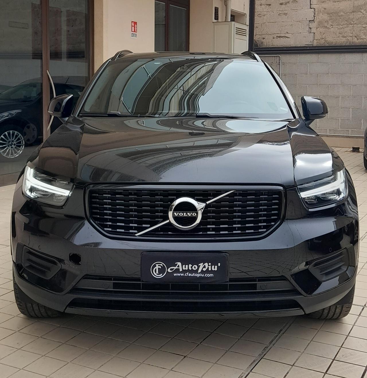 Volvo XC40 D3 AWD Geartronic R-design