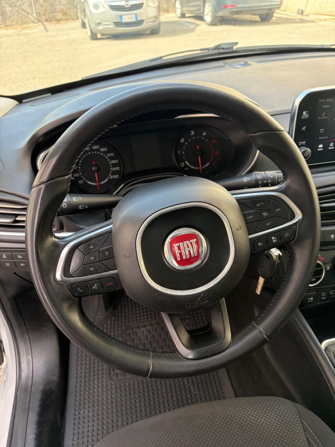 Fiat Tipo 1.6 MULTIJET Lounge “MANIACALE”