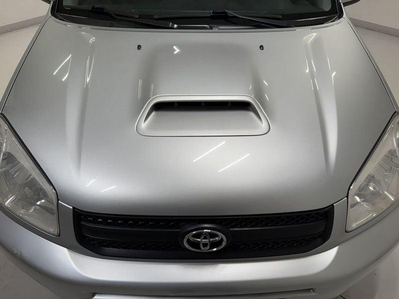 Toyota RAV4 RAV4 2.0 Tdi D-4D cat 5 porte Sol