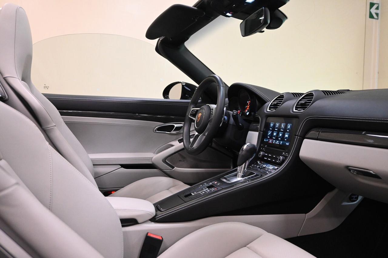 PORSCHE 718 718 Boxster 2.0