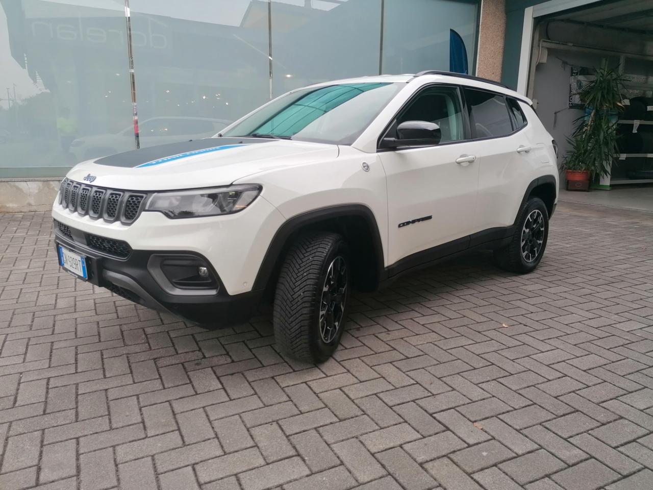 Jeep Compass 1.3 turbo t4 phev Trailhawk 4xe auto